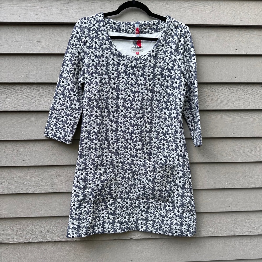 Weird Fish Womens Daisy Floral Shift Dress Navy White 3/4 Sleeve Pockets Size 12